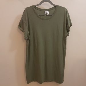 H&M Olive Green T-Shirt Dress